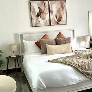  Apartment 1k Bed With Shared Pool 06