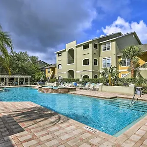  Apartment Modern With Pool 4 Mi To Beach!
