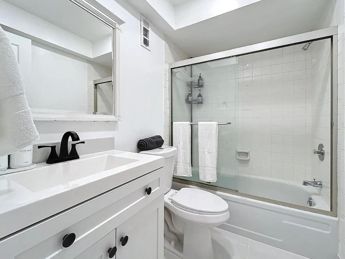 Clearwater Spacious Getaway- Comfort &Convenience United States