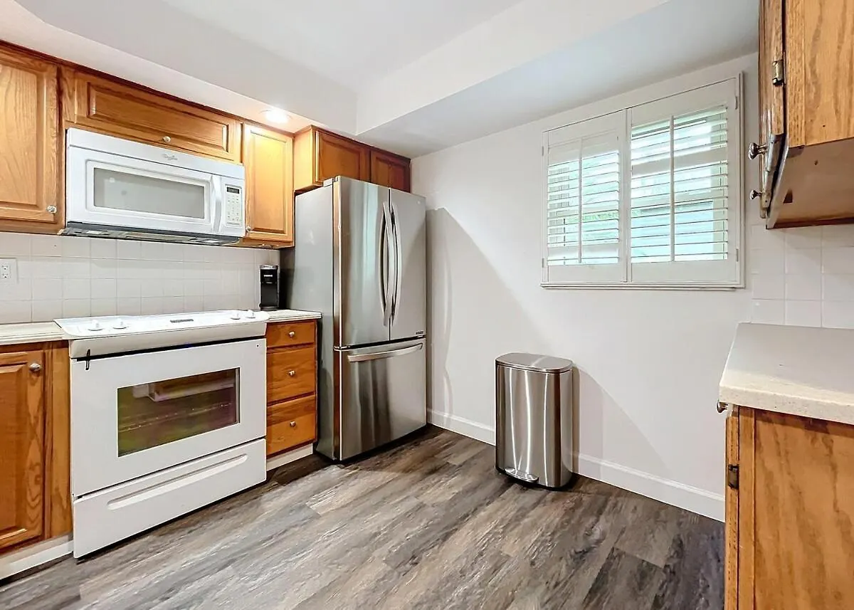 Apartment Clearwater Spacious Getaway- Comfort &Convenience